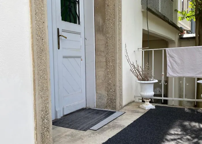 Charmantes Studio-apartment Im Shabby Chic Stil Mit Balkon Und Gartenblick - Ihr Perfektes Zuhause In * Грац