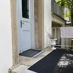 Charmantes Studio-apartment Im Shabby Chic Stil Mit Balkon Und Gartenblick - Ihr Perfektes Zuhause In * Graz