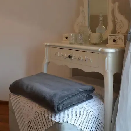 דירה Charmantes Studio-apartment Im Shabby Chic Stil Mit Balkon Und Gartenblick - Ihr Perfektes Zuhause In