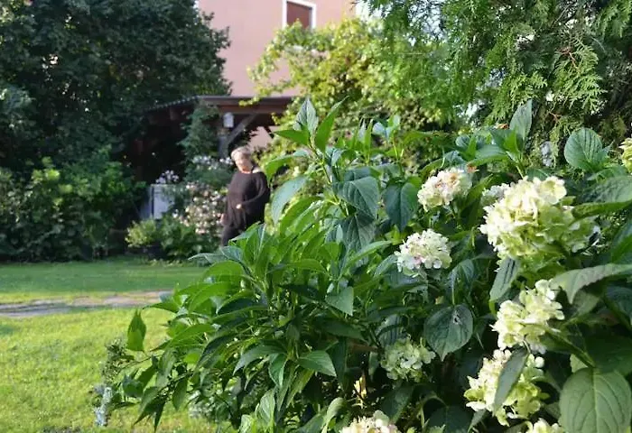 Appartamento Charmantes Studio-apartment Im Shabby Chic Stil Mit Balkon Und Gartenblick - Ihr Perfektes Zuhause In *